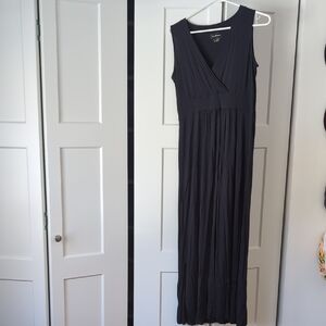 L.L. Bean Black Sleeveless Maxi Dress